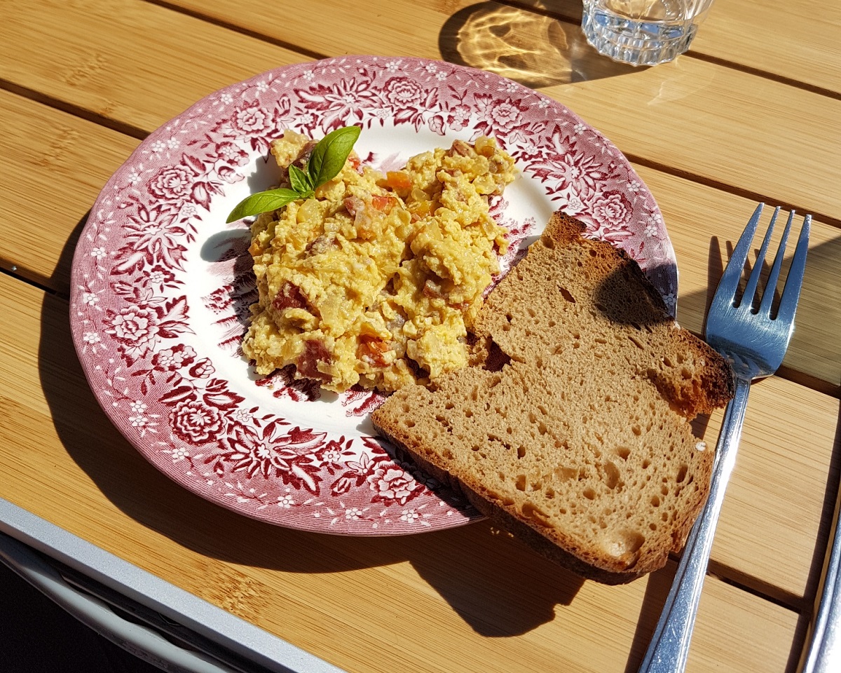 Ruhrei-mit-Sudtiroler-Speck
